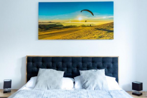 BEST STAY Haus Martina im Herzen der Rhön - 3 einzelbuchbare moderne Wohnungen für 2-8 Personen, Terrasse, Balkon, Garten, Ski und E-Bike Keller, Lounge, freies Wlan, familienfreundlich